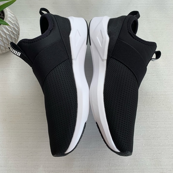 Puma Black and White Chroma Slip-On Light Weight Athletic Sneakers Woman’s 8 - Picture 7 of 10
